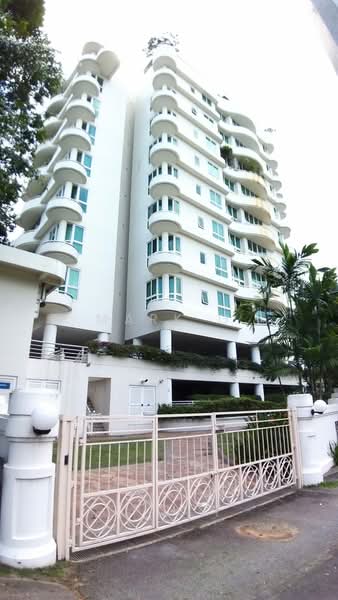 9 Holland Hill, 9 Holland Hill, 3 Bedrooms, 1,593 sqft, Condominium For Rent, by Mark G, 500139473 - Exterior - PropertyGuru.com.sg