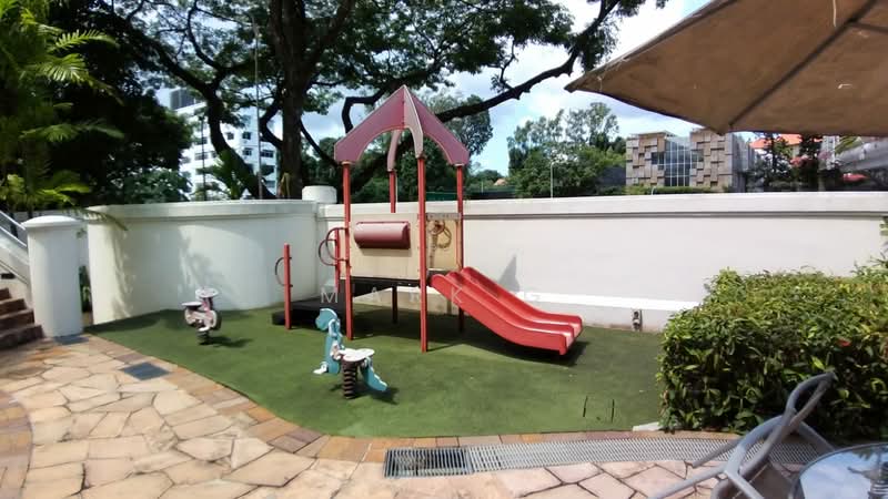 9 Holland Hill, 9 Holland Hill, 3 Bedrooms, 1,593 sqft, Condominium For Rent, by Mark G, 500139473 - Exterior - PropertyGuru.com.sg