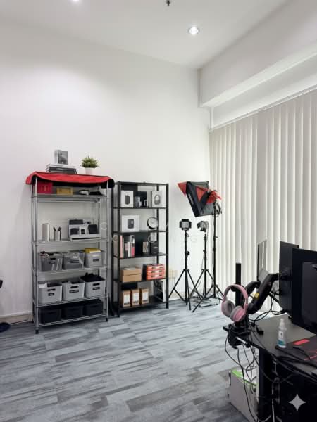 Chin Lim Industrial Building, 25 Harrison Road, 290 sqft, Light Industrial (B1) For Rent, by Carmen Keong, 500139474 - CommercialGuru.com.sg