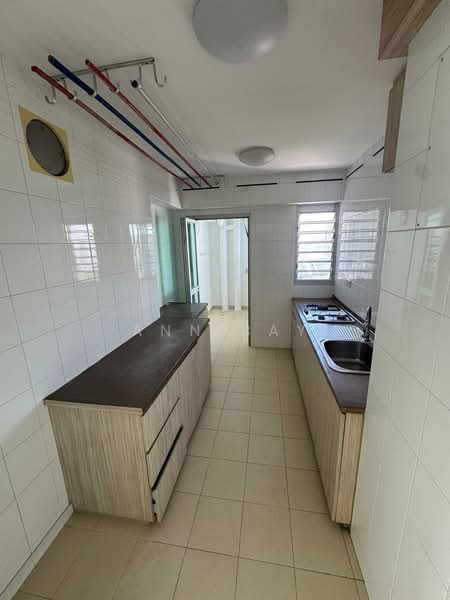 23 Ghim Moh Link, 23 Ghim Moh Link, 3 Bedrooms, 1,216 sqft, HDB Flat For Sale, by Ann Bay, 500139486 - Kitchen - PropertyGuru.com.sg
