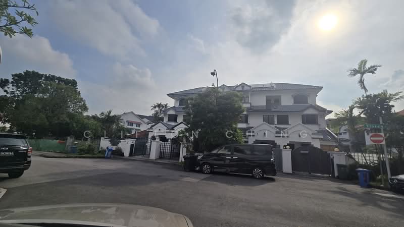 Kovan MRT Prime Detached House, , 5 Bedrooms, 5,600 sqft, Detached House For Sale, by Clifton Ching, 500139487 - Exterior - PropertyGuru.com.sg