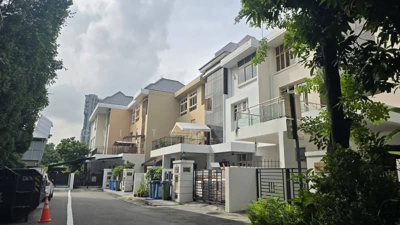 Kovan MRT Prime Detached House, , 5 Bedrooms, 5,600 sqft, Detached House For Sale, by Clifton Ching, 500139487 - Exterior - PropertyGuru.com.sg