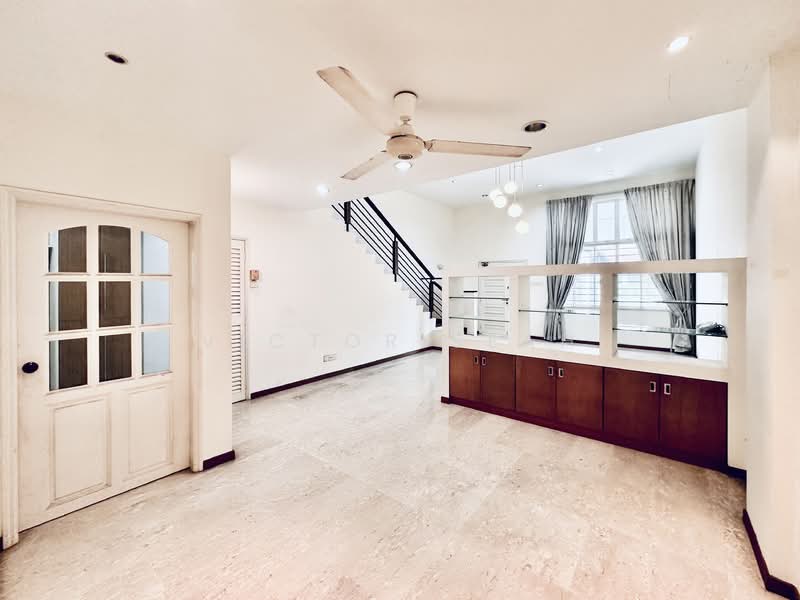 Tai Hwan Park, Tai Hwan Drive, 5 Bedrooms, 2,400 sqft, Terraced House For Sale, by Victor Seah, 500139490 - Level 1 - Dining Area - PropertyGuru.com.sg