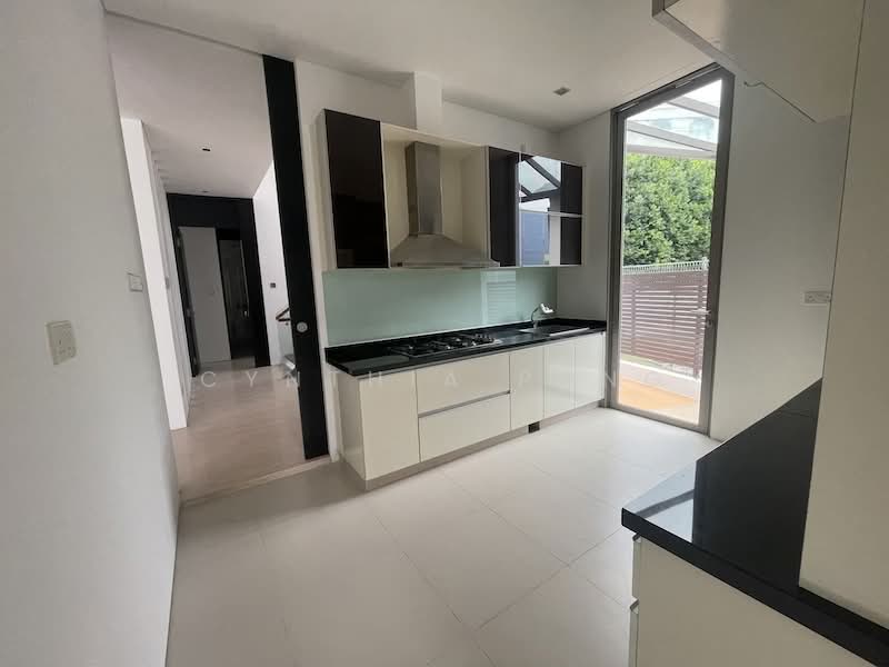 chancery lane bungalow, Chanery Lane, 5 Bedrooms, 6,000 sqft, Bungalow House For Rent, by Cynthia Pang, 500139497 - Kitchen - PropertyGuru.com.sg