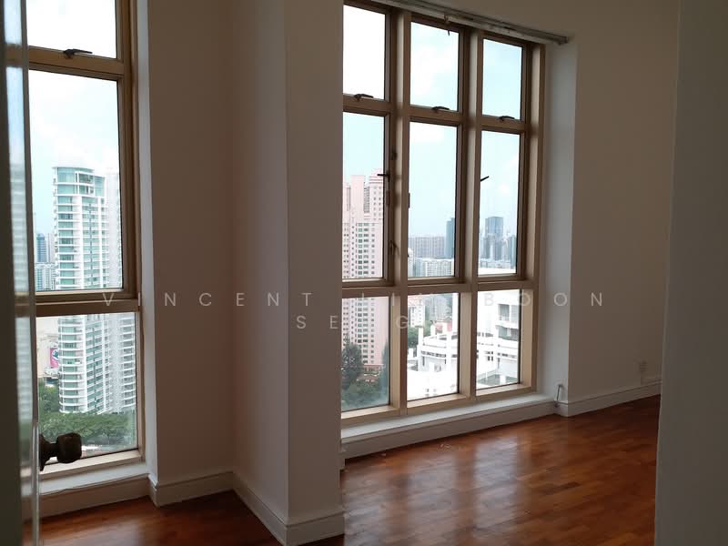 Leonie Condotel, 2 Leonie Hill Road, 4 Bedrooms, 2,980 sqft, Condominium For Rent, by Vincent Lim Boon Seng, 500139512 - Bedroom #1 - PropertyGuru.com.sg