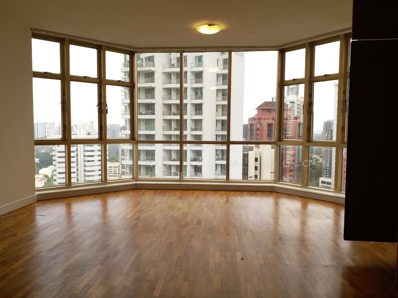 Leonie Condotel, 2 Leonie Hill Road, 4 Bedrooms, 2,980 sqft, Condominium For Rent, by Vincent Lim Boon Seng, 500139512 - Master Bedroom - PropertyGuru.com.sg