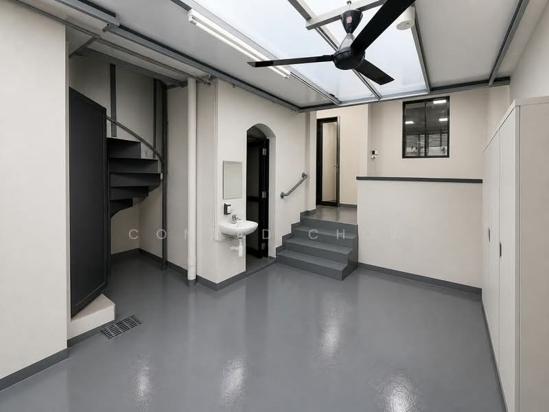 Upper Serangoon Road Shop, , 850 sqft, Shop / Shophouse For Rent, by Conrad Chow, 500139516 - Interior - CommercialGuru.com.sg