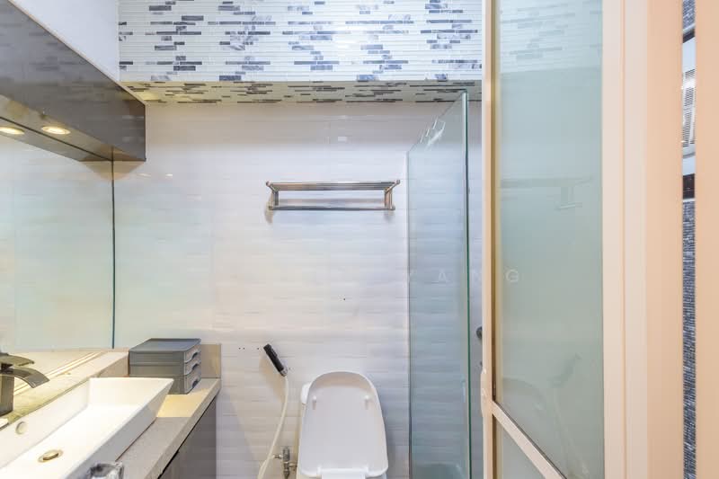 667C Jurong West Street 65, 667C Jurong West Street 65, 3 Bedrooms, 1,184 sqft, HDB Flat For Sale, by Darren Yang, 500139519 - Bathroom - PropertyGuru.com.sg