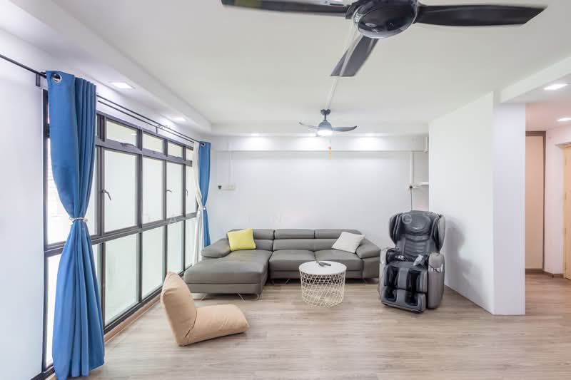667C Jurong West Street 65, 667C Jurong West Street 65, 3 Bedrooms, 1,184 sqft, HDB Flat For Sale, by Darren Yang, 500139519 - Living Room - PropertyGuru.com.sg