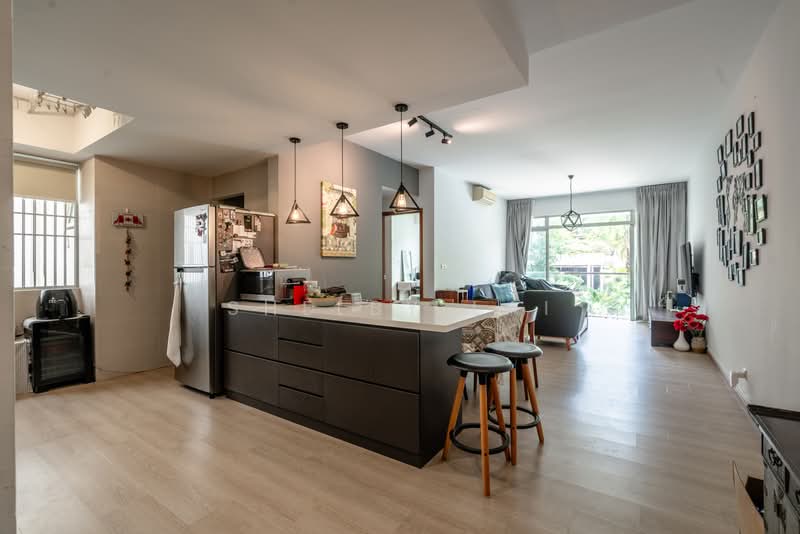 The Raintree, 89 Bukit Drive, 3 Bedrooms, 1,292 sqft, Condominium For Sale, by Shelby Lai, 500139520 - Kitchen - PropertyGuru.com.sg
