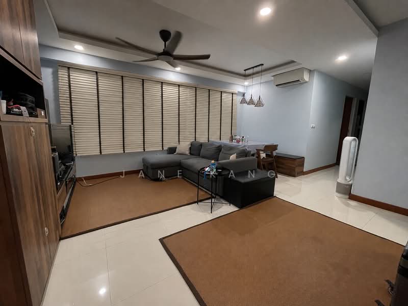 293C Bukit Batok Street 21, 293C Bukit Batok Street 21, 3 Bedrooms, 990 sqft, HDB Flat For Sale, by Jane Kang, 500139537 - Living Room - PropertyGuru.com.sg