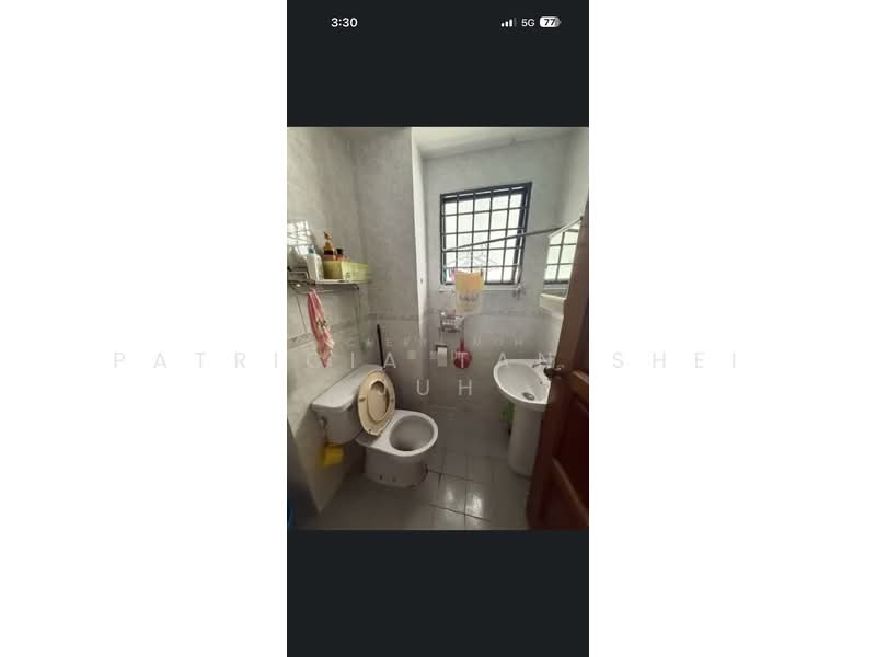 Le Conney Park, 87 Lorong L Telok Kurau, 3 Bedrooms, 1,076 sqft, Apartment For Sale, by Patricia Tan Shei Juh, 500139547 - Bathroom - PropertyGuru.com.sg