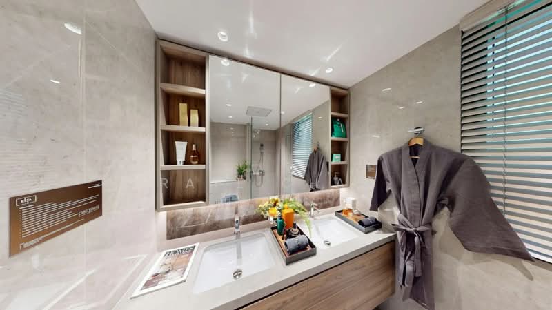 ELTA, 12 Clementi Avenue 1, 4 Bedrooms, 1,313 sqft, Condominium For Sale, by Raye Cham, 500139562 - Bathroom - PropertyGuru.com.sg