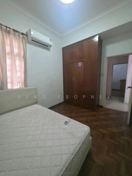 Azalea Park Condo, 2 Flora Road, 4 Bedrooms, 1,507 sqft, Condominium For Rent, by Leng Propnex, 500139577 - PropertyGuru.com.sg