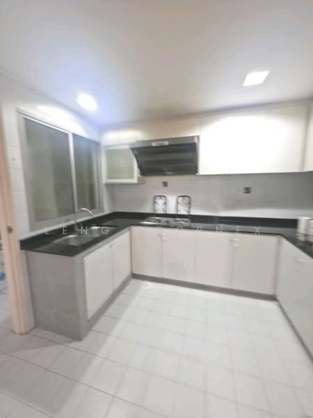 Azalea Park Condo, 2 Flora Road, 4 Bedrooms, 1,507 sqft, Condominium For Rent, by Leng Propnex, 500139577 - PropertyGuru.com.sg