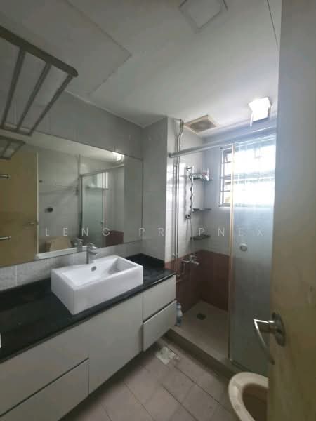 Azalea Park Condo, 2 Flora Road, 4 Bedrooms, 1,507 sqft, Condominium For Rent, by Leng Propnex, 500139577 - PropertyGuru.com.sg