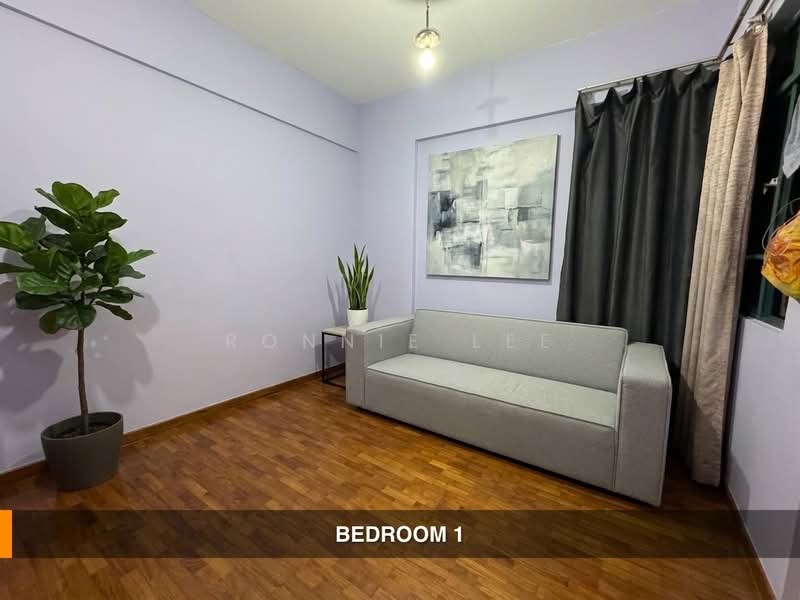 Summerdale, 6 Boon Lay Drive, 3 Bedrooms, 1,195 sqft, Condominium For Sale, by Ronnie Lee, 500139584 - Bedroom - PropertyGuru.com.sg