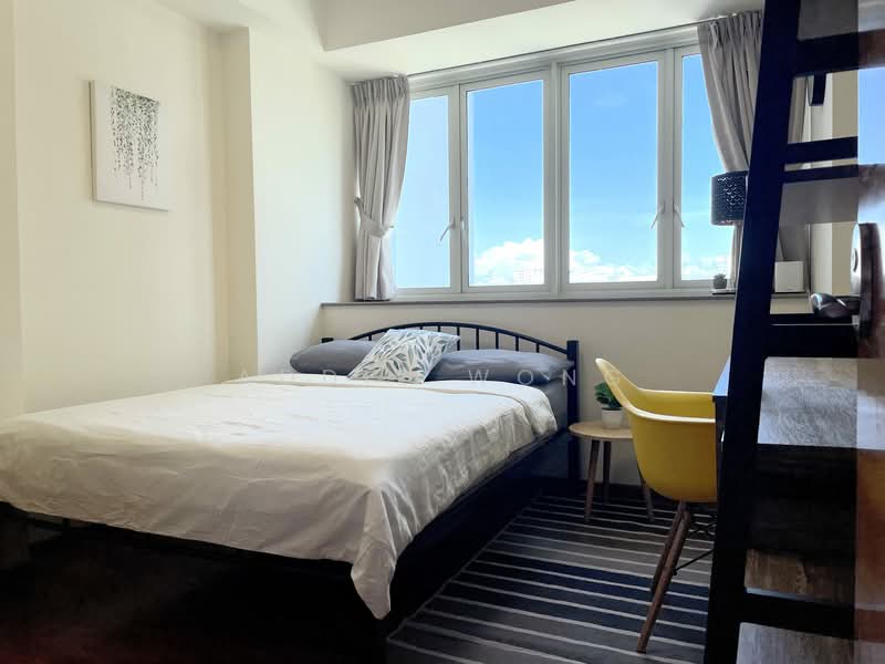 Spacious Beautiful Room@Queenstown MRT Station | Ladies Only Condo Unit, , Room Rental, 160 sqft, Condominium For Rent, by Addie Wong, 500139596 - Bedroom - PropertyGuru.com.sg