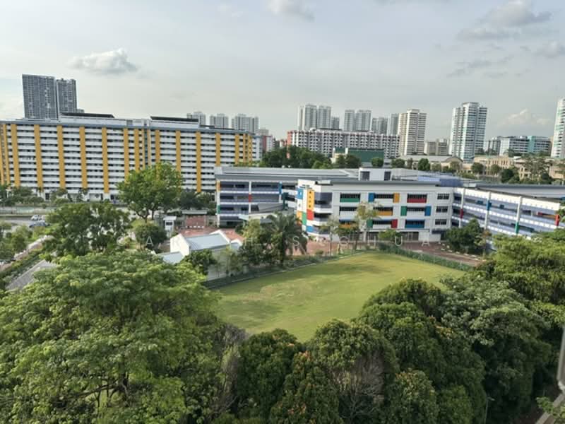 351 Ang Mo Kio Street 32, 351 Ang Mo Kio Street 32, 3 Bedrooms, 1,022 sqft, HDB Flat For Sale, by Gary H S Chua, 500139598 - Exterior - PropertyGuru.com.sg