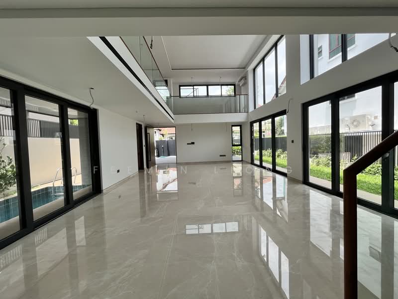 Braddell bungalow Zoning, , 6 Bedrooms, 9,000 sqft, Detached House For Sale, by Feemin Liong, 500139609 - Living Room - PropertyGuru.com.sg