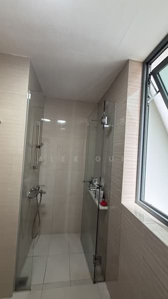 Thomson Three, 41 Bright Hill Drive, 3 Bedrooms, 1,141 sqft, Condominium For Sale, by ALEX GUI, 500139610 - Bathroom - PropertyGuru.com.sg