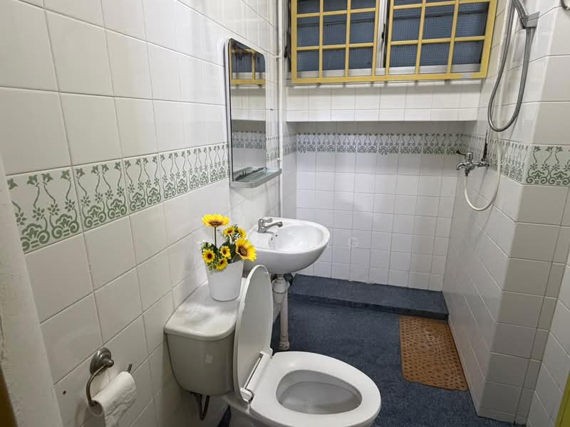 776 Pasir Ris Street 71, 776 Pasir Ris Street 71, Room Rental, 200 sqft, HDB Flat For Rent, by Sean Ng, 500139613 - Bathroom - PropertyGuru.com.sg