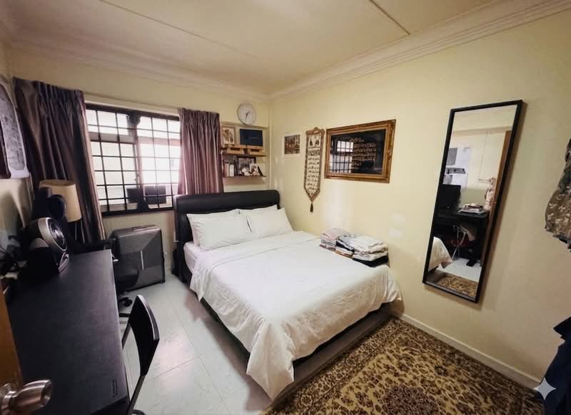 668 Jalan Damai, 668 Jalan Damai, 3 Bedrooms, 1,162 sqft, HDB Flat For Sale, by Lina Dewi, 500139625 - Bedroom - PropertyGuru.com.sg