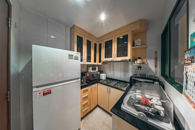 ⭐D16 Rare Freehold 3-Storey Corner Terrace | Mins Walk Bedok South MRT⭐, Kew Drive, 5 Bedrooms, 4,016 sqft, Corner Terrace For Sale, by Charlene Puah, 500139635 - Kitchen - PropertyGuru.com.sg
