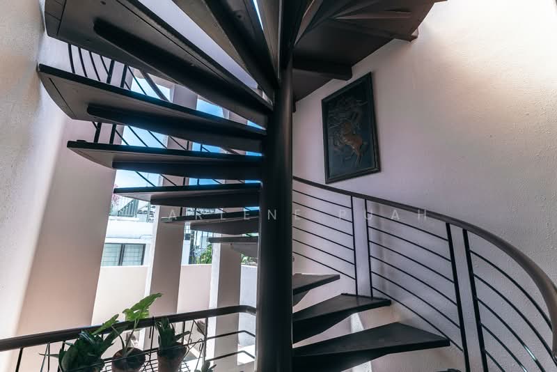 ⭐D16 Rare Freehold 3-Storey Corner Terrace | Mins Walk Bedok South MRT⭐, Kew Drive, 5 Bedrooms, 4,016 sqft, Corner Terrace For Sale, by Charlene Puah, 500139635 - Interior - PropertyGuru.com.sg