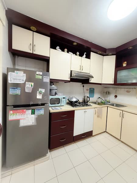 359 Admiralty Drive, 359 Admiralty Drive, 3 Bedrooms, 1,195 sqft, HDB Flat For Rent, by Samuel Prakash S/O Joseph Asirvatham, 500139642 - Kitchen - PropertyGuru.com.sg