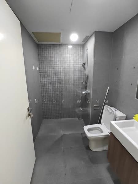 Hijauan, 63 Cavenagh Road, Room Rental, 120 sqft, Apartment For Rent, by Windy Wang, 500139649 - Bathroom - PropertyGuru.com.sg