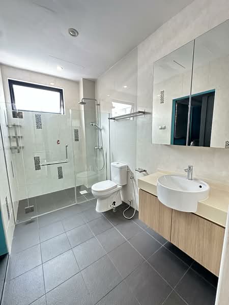 3sty Modern Natural Lighted Terrace, Lorong 105 Changi/ langsat road/ Joo Chiat terrace, 5 Bedrooms, 4,000 sqft, Terraced House For Sale, by Tim Seow, 500139669 - PropertyGuru.com.sg