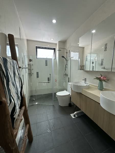 3sty Modern Natural Lighted Terrace, Lorong 105 Changi/ langsat road/ Joo Chiat terrace, 5 Bedrooms, 4,000 sqft, Terraced House For Sale, by Tim Seow, 500139669 - PropertyGuru.com.sg