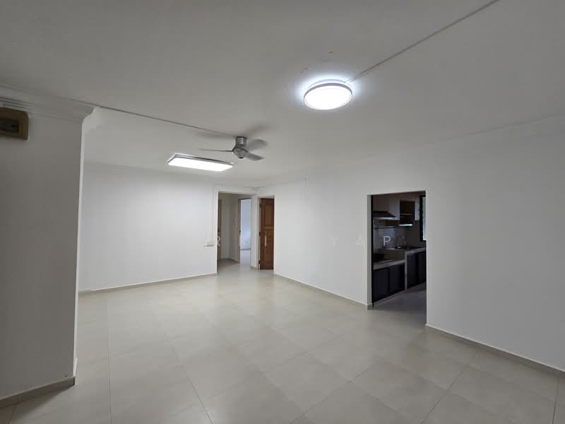 609 Woodlands Ring Road, 609 Woodlands Ring Road, 4 Bedrooms, 1,098 sqft, HDB Flat For Sale, by Carrie Yap, 500139672 - Living Room - PropertyGuru.com.sg