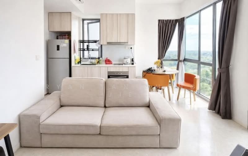 Thomson Three, 45 Bright Hill Drive, 1 Bedroom, 495 sqft, Condominium For Sale, by Ryan Tan Zheng Jie, 500139673 - Living Room - PropertyGuru.com.sg