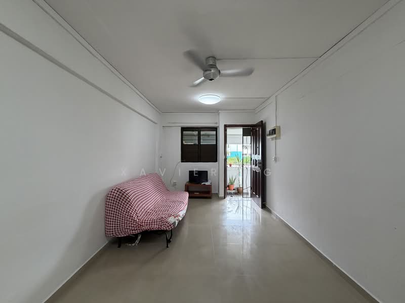 166 Woodlands Street 13, 166 Woodlands Street 13, Admiralty / Woodlands, 2 Bedrooms, 721 sqft, HDB Flat For Rent, by Xavier Ng, 500139676 - Living Room - PropertyGuru.com.sg