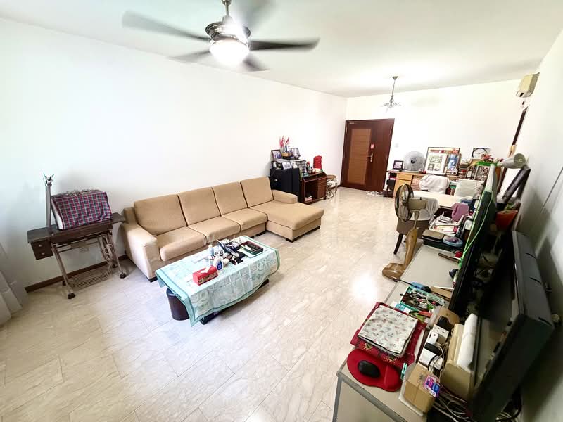 Yishun Emerald, 28 Canberra Drive, 3 Bedrooms, 1,206 sqft, Condominium For Sale, by Edwin Choo, 500139697 - Living Room - PropertyGuru.com.sg