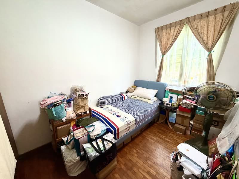 Yishun Emerald, 28 Canberra Drive, 3 Bedrooms, 1,206 sqft, Condominium For Sale, by Edwin Choo, 500139697 - Bedroom - PropertyGuru.com.sg
