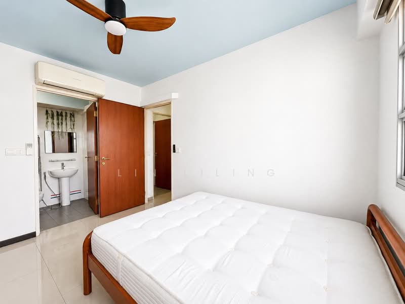91A Telok Blangah Street 31, 91A Telok Blangah Street 31, 2 Bedrooms, 732 sqft, HDB Flat For Sale, by Lin Liling, 500139700 - Bedroom - PropertyGuru.com.sg