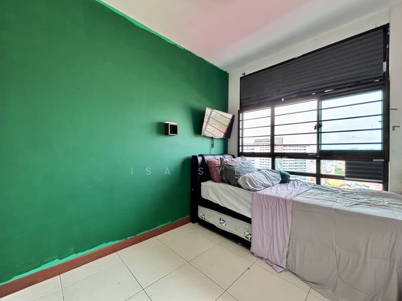 2A Sri Geylang Serai, 2A Geylang Serai, 3 Bedrooms, 1,022 sqft, HDB Flat For Sale, by Isa Syed, 500139701 - Bedroom - PropertyGuru.com.sg