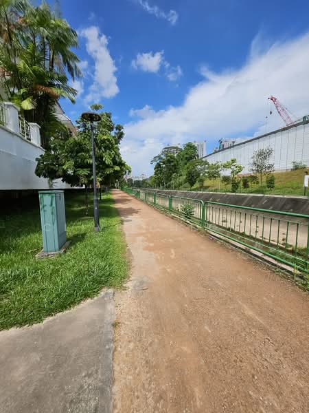 Holland Grove View, , 4 Bedrooms, 3,000 sqft, Semi-Detached House For Sale, by Clive Cheong, 500139708 - PropertyGuru.com.sg