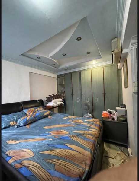 701 Hougang Avenue 2, 701 Hougang Avenue 2, 2 Bedrooms, 721 sqft, HDB Flat For Sale, by Lina Duh, 500139713 - Bedroom - PropertyGuru.com.sg