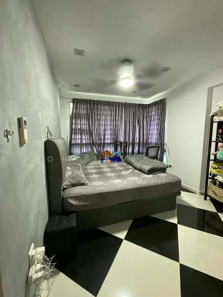 668A Edgefield Plains, 668A Edgefield Plains, 3 Bedrooms, 1,001 sqft, HDB Flat For Sale, by Mohana Vel T Kasi, 500139716 - Master Bedroom - PropertyGuru.com.sg