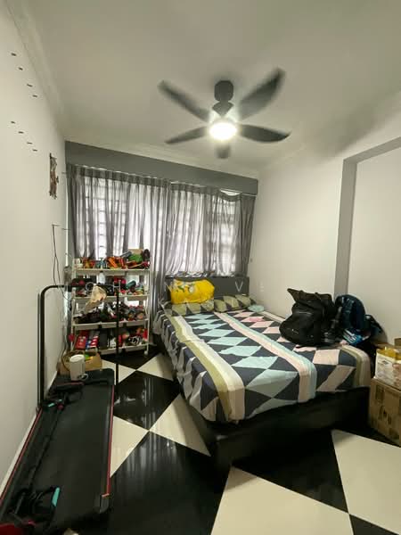 668A Edgefield Plains, 668A Edgefield Plains, 3 Bedrooms, 1,001 sqft, HDB Flat For Sale, by Mohana Vel T Kasi, 500139716 - Common Bedroom 2 - PropertyGuru.com.sg