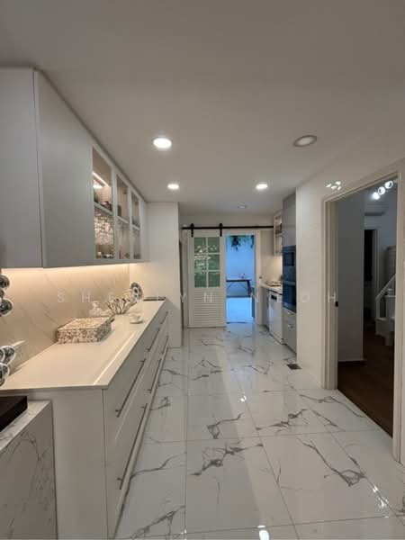 4 Bedrooms Terraced House, , 4 Bedrooms, 2,304 sqft, Terraced House For Sale, by Sherlyn Neoh, 500139719 - PropertyGuru.com.sg