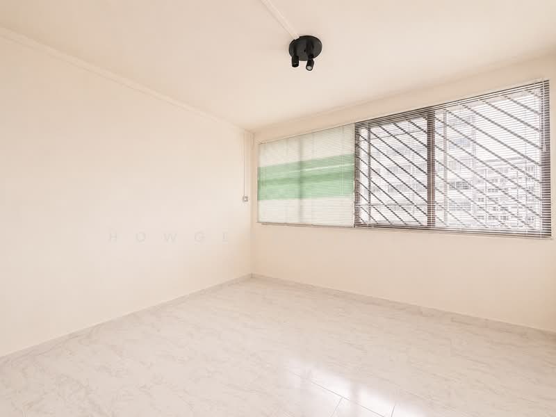 165 Simei Road, 165 Simei Road, 3 Bedrooms, 1,313 sqft, HDB Flat For Sale, by Howgene Leong, 500139730 - Interior - PropertyGuru.com.sg