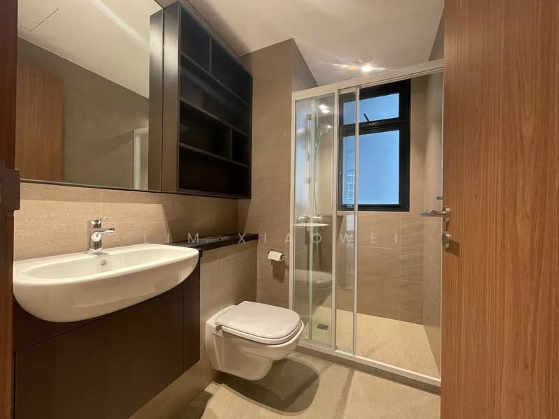 Parc Central Residences, 139 Tampines Street 86, Room Rental, 150 sqft, Executive Condominium For Rent, by Lim Xiaowei, 500139734 - Common Bathroom - PropertyGuru.com.sg