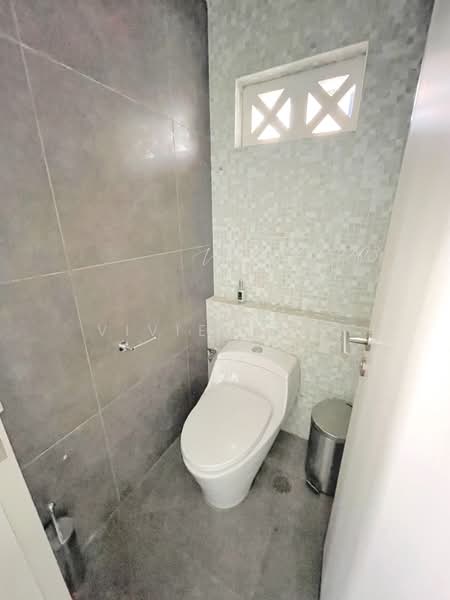 Duxton Hill Shophouse, Duxton Hill, Tras Street, Club Street, 1,600 sqft, Shop / Shophouse For Rent, by Vivien Tan, 500139735 - Bathroom - CommercialGuru.com.sg