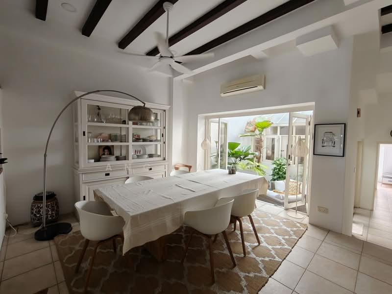 Emerald Hill Conservation Area, Saunders Road, 3 Bedrooms, 4,100 sqft, Conservation House For Rent, by Angela Ang, 500139741 - Dining Room - PropertyGuru.com.sg