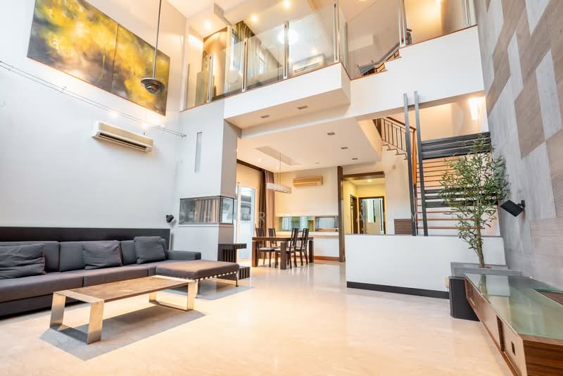Sprinsgside Walk, Springside Walk, 5 Bedrooms, 2,491 sqft, Corner Terrace For Sale, by Richard Jany, 500139754 - Living Room - PropertyGuru.com.sg